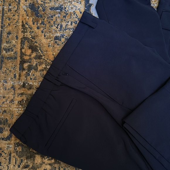 Men’s suit - Picture 4 of 4